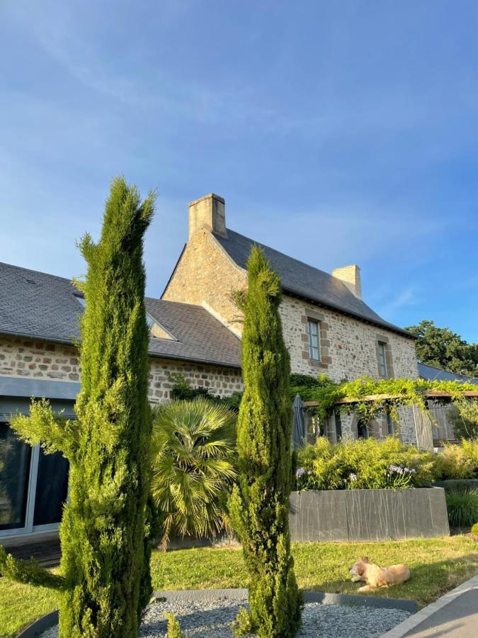 Manoir de la Nogrie - Chambre de charme 2 à 4 personnes Val-d'Ize Extérieur photo